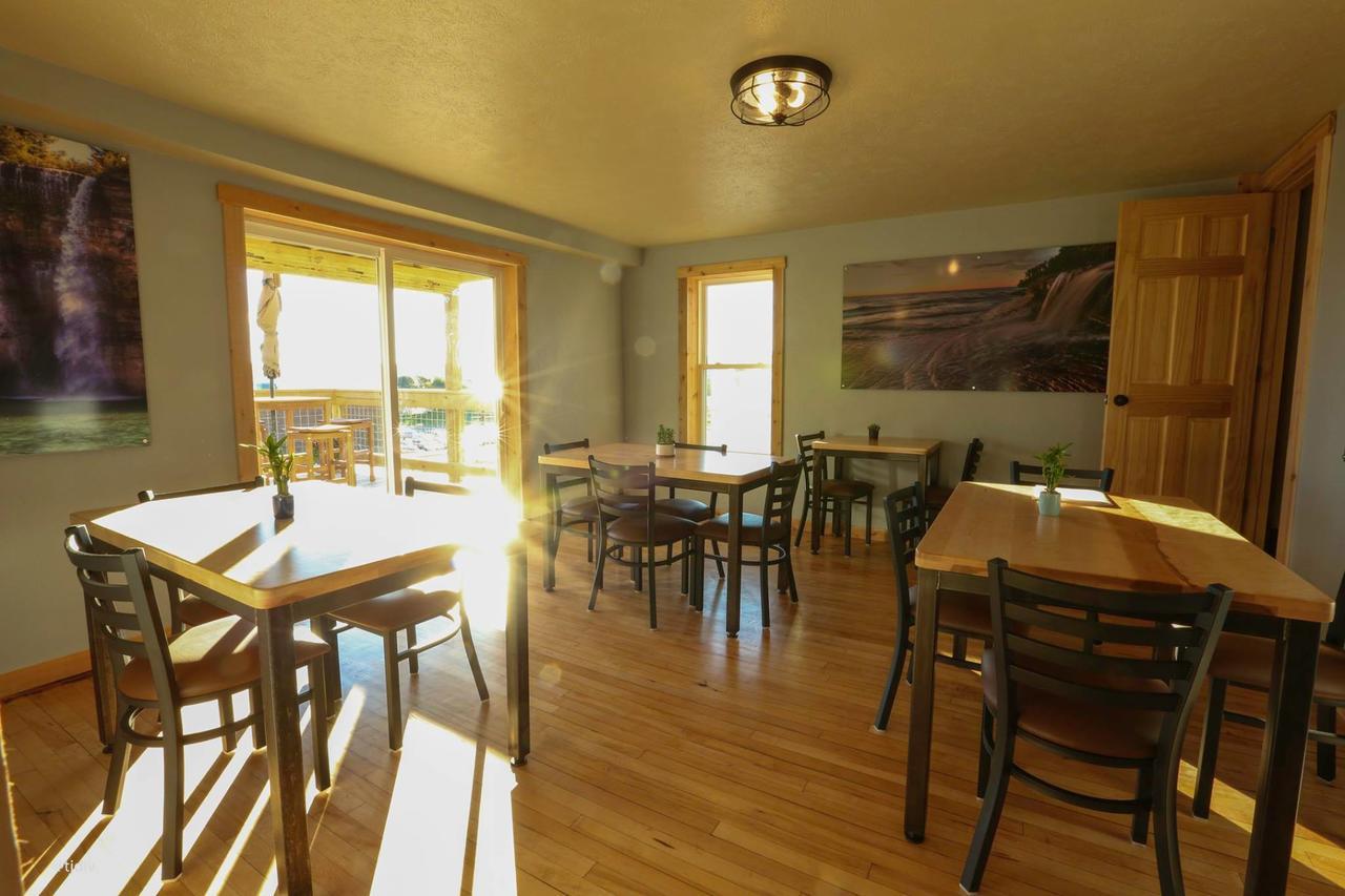 Hotel Roam Munising